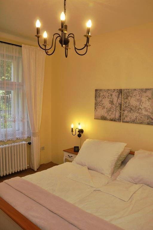 Atmospheric Quiet Apartment Praha Eksteriør bilde