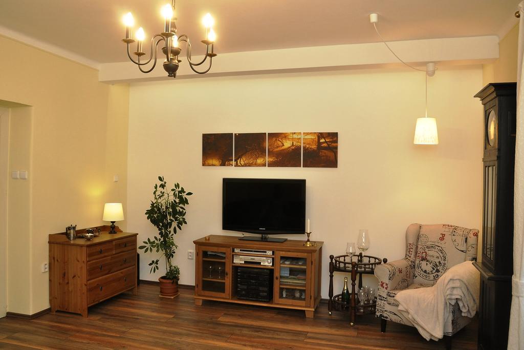 Atmospheric Quiet Apartment Praha Eksteriør bilde